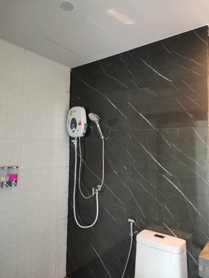 Yamin Seaview Hotel Пхукет Экстерьер фото