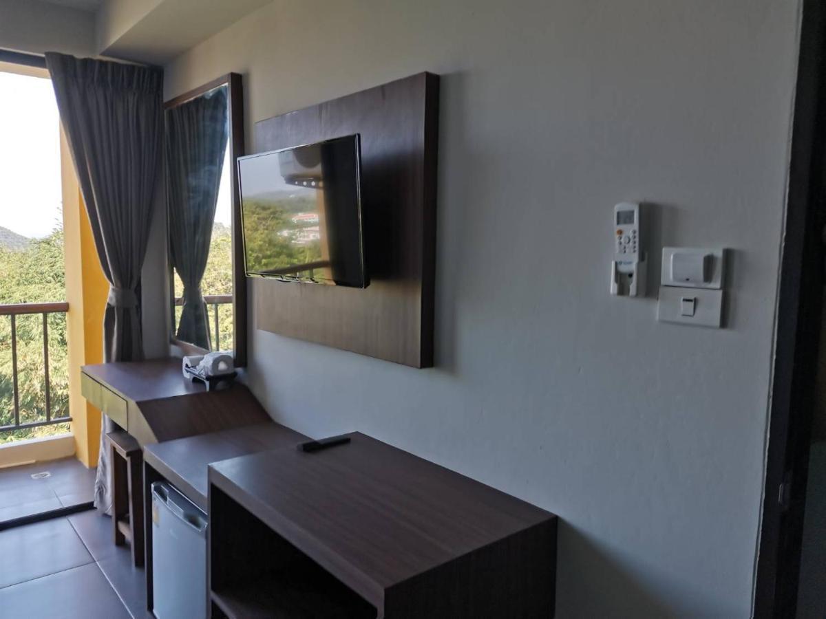 Yamin Seaview Hotel Пхукет Экстерьер фото