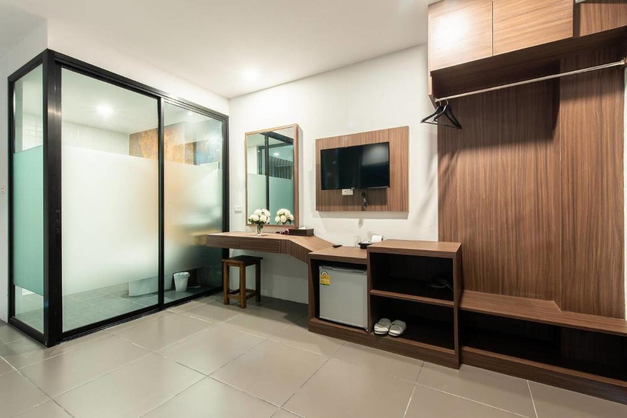 Yamin Seaview Hotel Пхукет Экстерьер фото